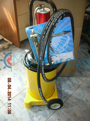 Havalı Gres Pompası / Air Operated Grease Lubricators